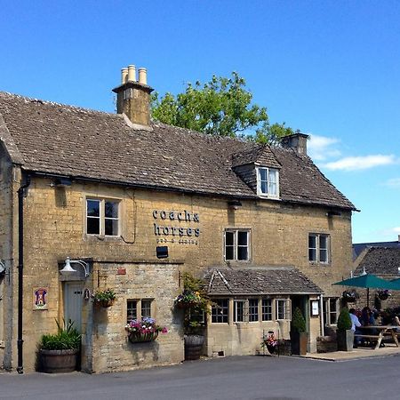 Coach & Horses Hotel Bourton-on-the-Water Exterior photo